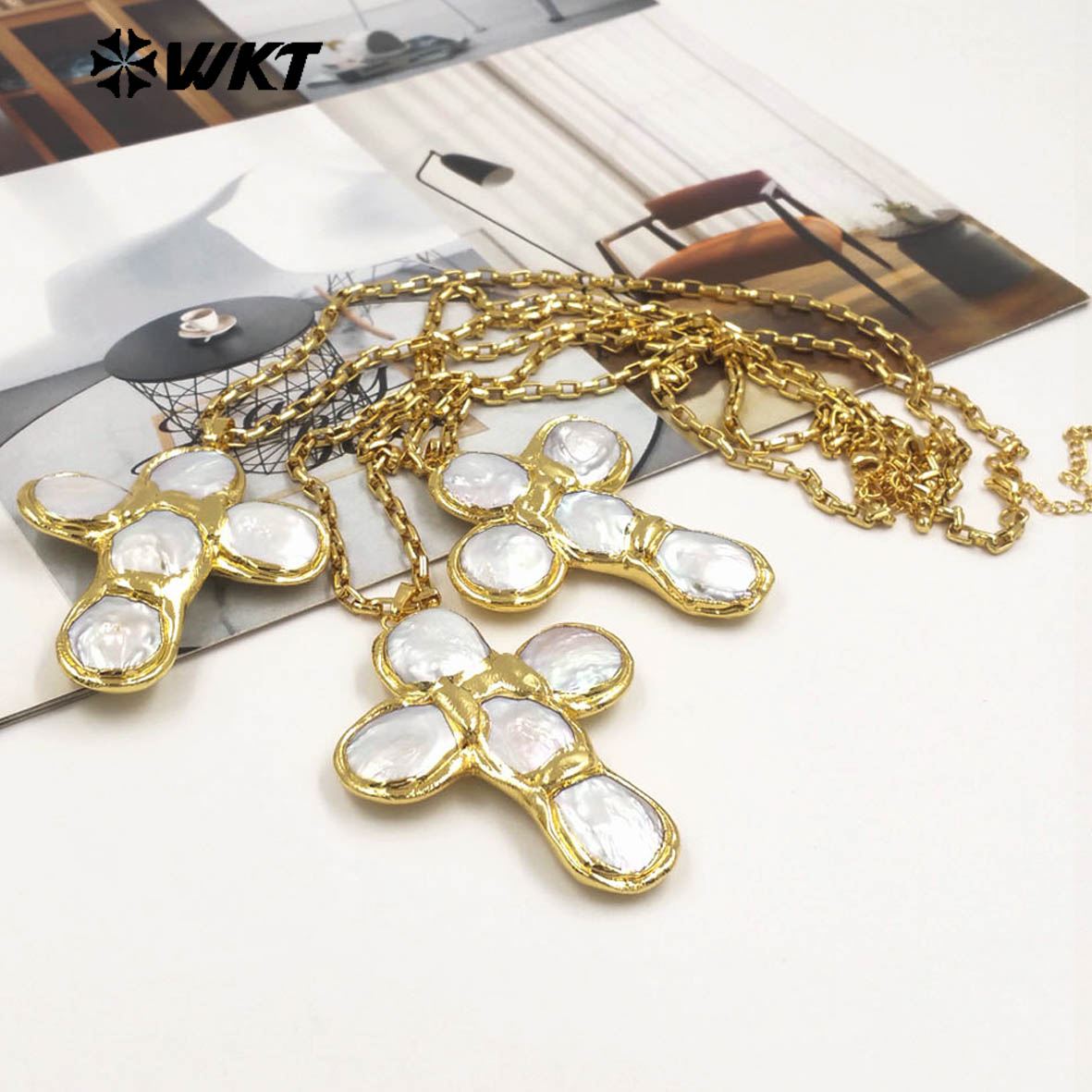 Baroque Pearl Pendant Necklace Gold - WT-JN349 Newest Design Natural Freshwater Pearl