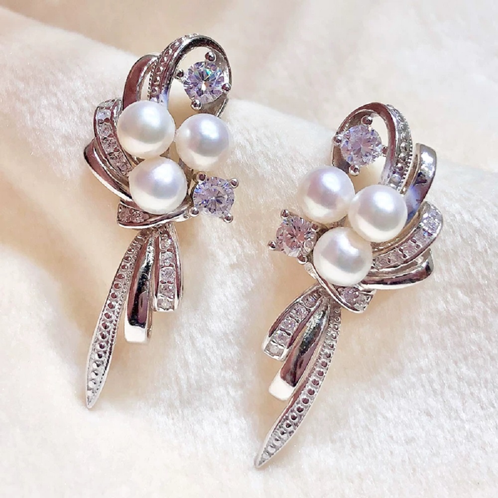 Natural pearl earrings AAAA4-5 - đánh giá và giá Akoya Pearl Stud Earrings Sterling Silver