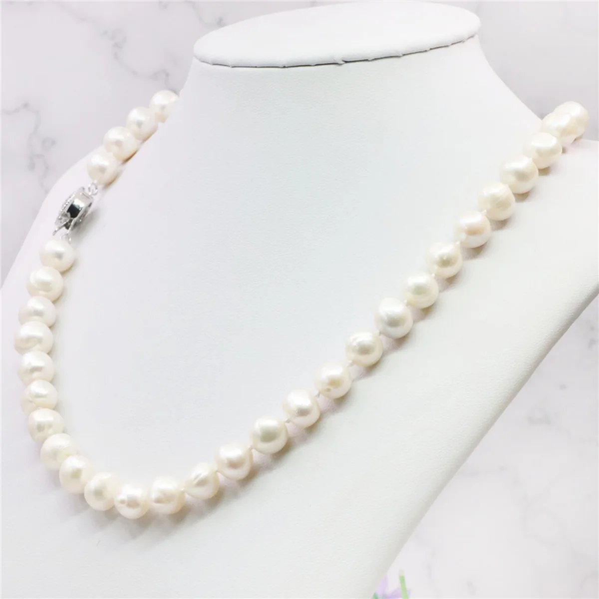 7-8/8-9mm Near Round White Ako - đánh giá và giá Freshwater Cultured Pearl Necklace 8-9Mm