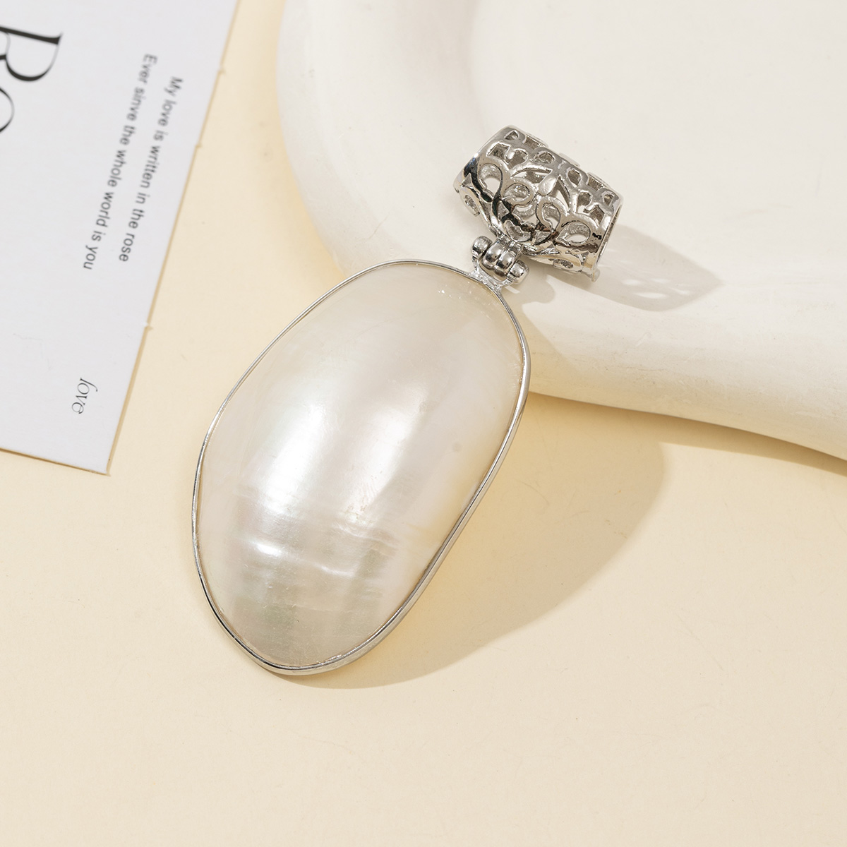 Natural Mother of Pearl Oval S - đánh giá và giá Mother Of Pearl Shell Pendant Necklace